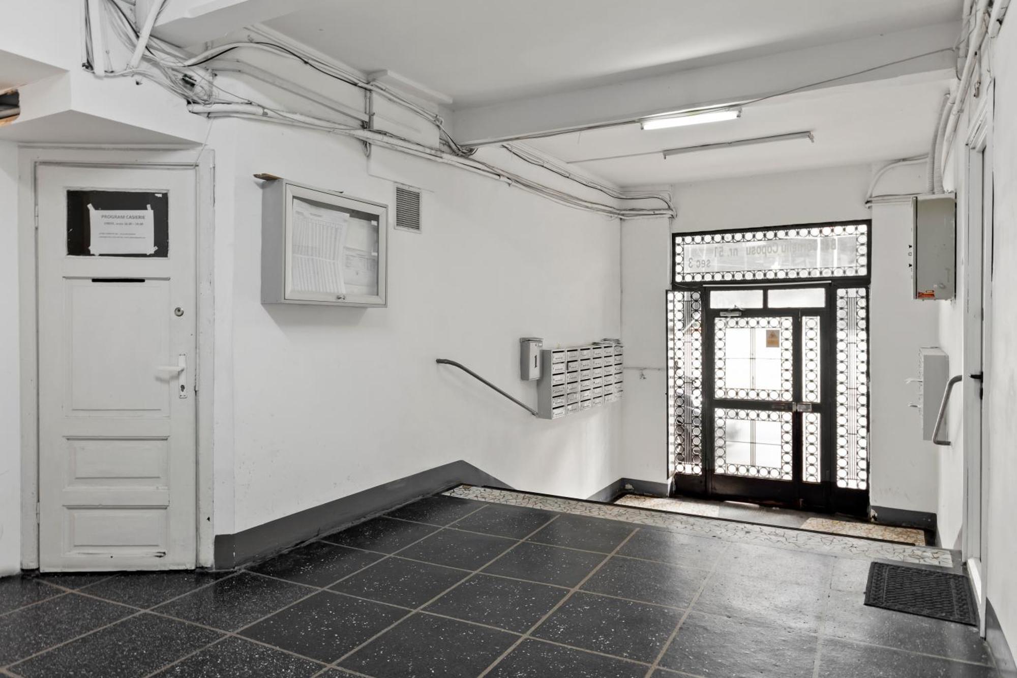 Upscale Studio, Walking Distance From The Old Town Bukares Bagian luar foto